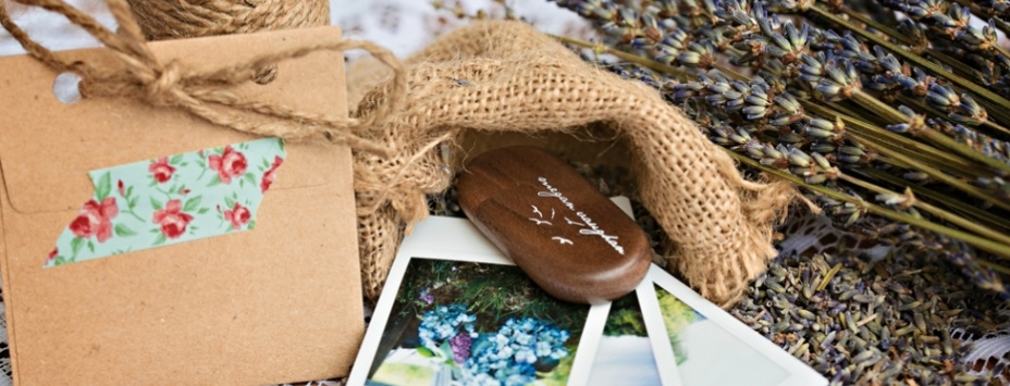 Custom Wooden Flash Drives Portfolio
