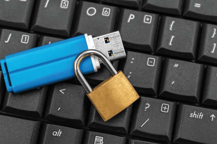 USB flash drive for financial services